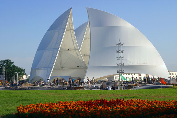 海南張拉膜的強韌材質：堅如磐石，成為未來建筑潮流